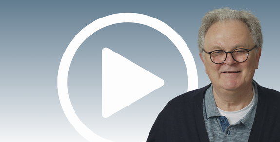 Portrait von Referent Dr. Alexander Holst.